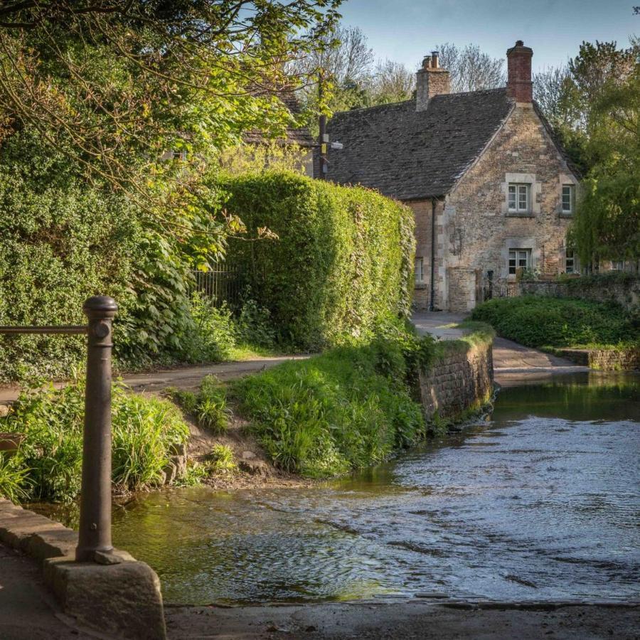 Talbot House Lacock Buitenkant foto