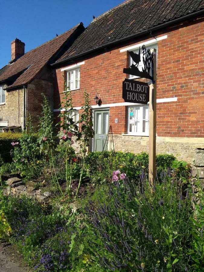 Talbot House Lacock Buitenkant foto